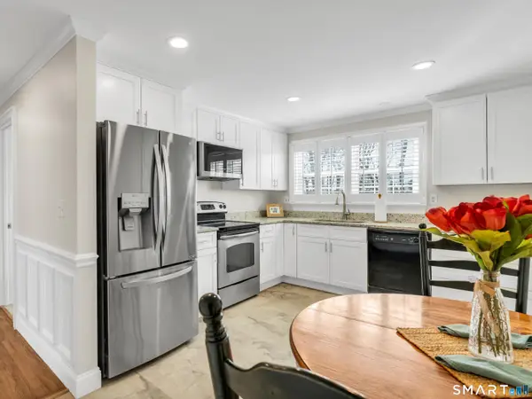 280 East Main Street #B5, Clinton, CT 06413