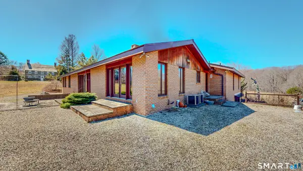 19 Marchant Road, Redding, CT 06896