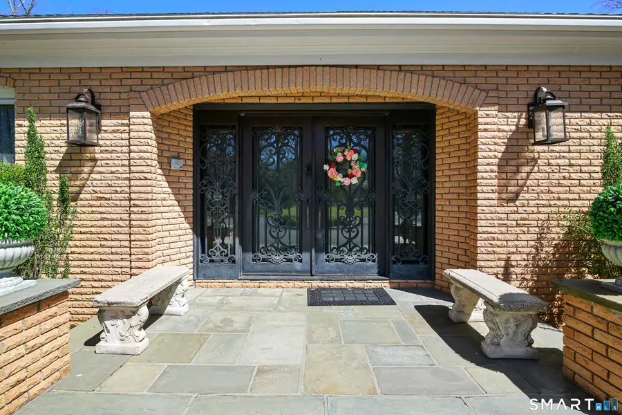 159 Long Close Road, Stamford, CT 06902 - #3