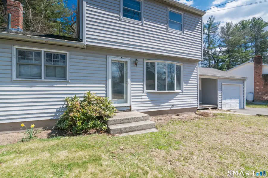 4 Debbie Lane, Enfield, CT 06082 - #2