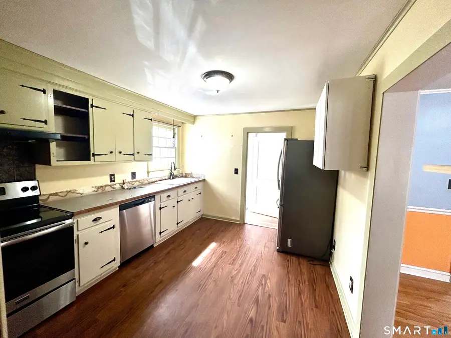 7 College Avenue, Torrington, CT 06790 - #3