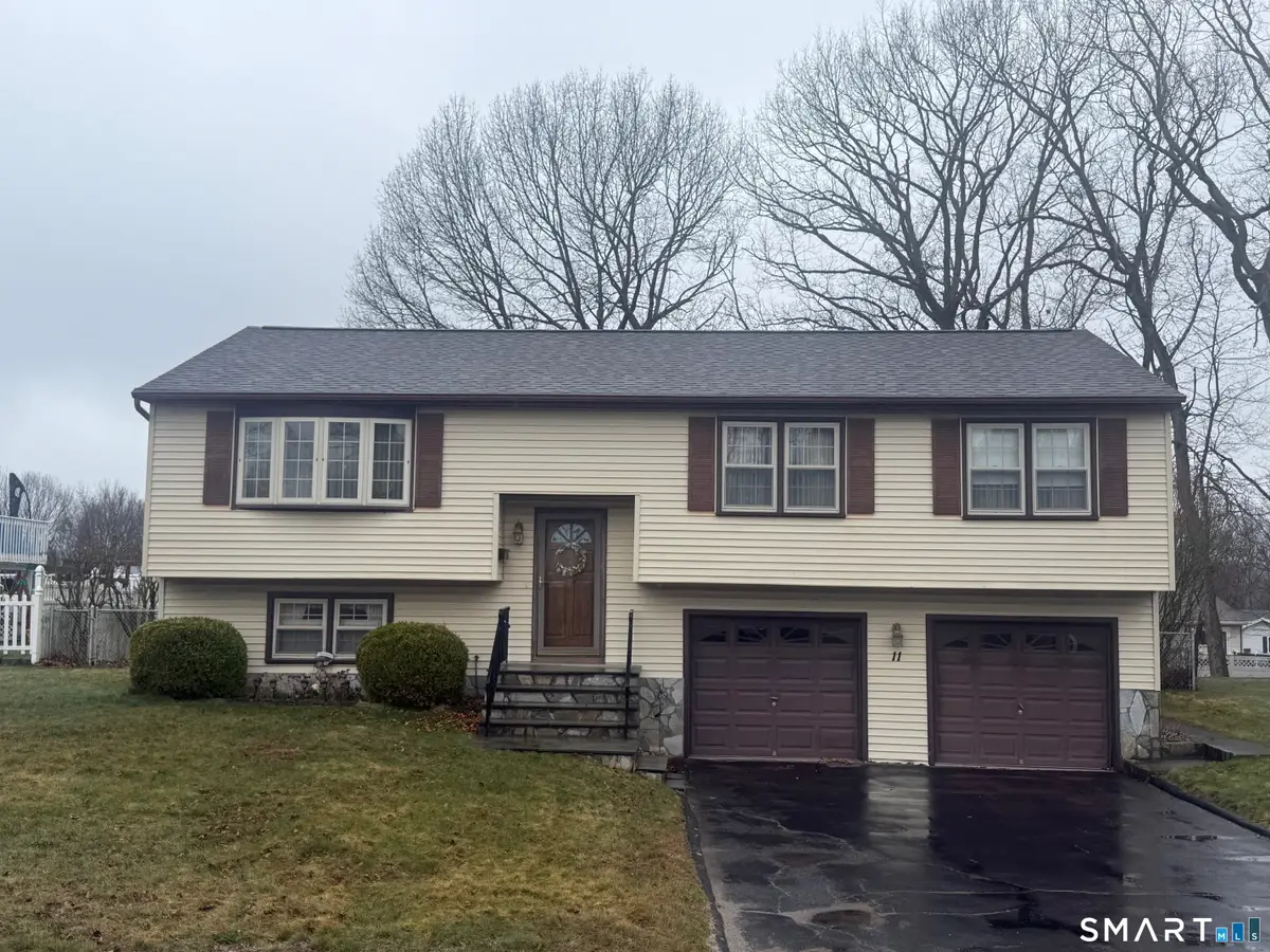 11 Woodmere Road, Waterbury, CT 06705 - #1