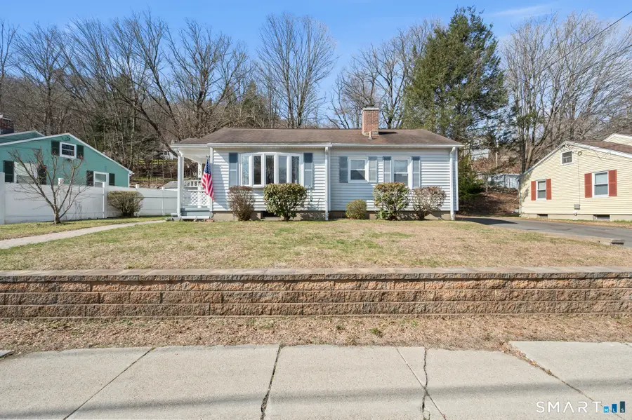 105 Brookside Avenue, Naugatuck, CT 06770 - #2