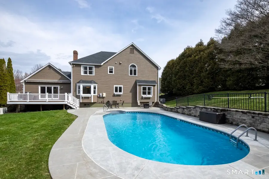 16 Shadowood Lane, Trumbull, CT 06611 - #3