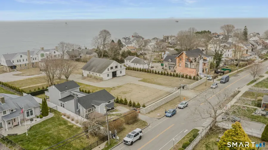 1092 Ocean Avenue, New London, CT 06320 - #2