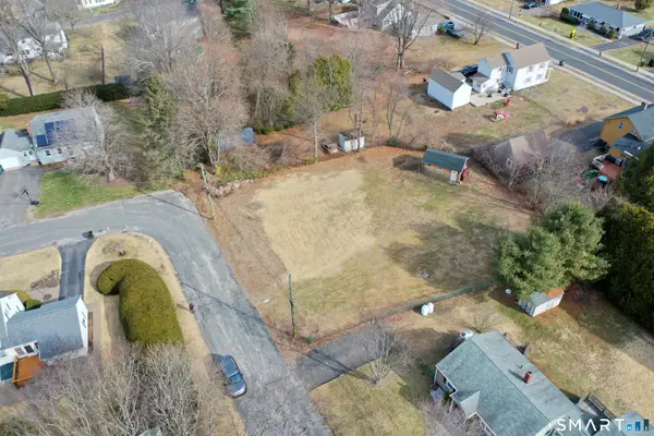 10 Liberty Street, Plymouth, CT 06786