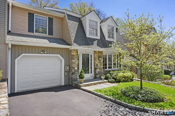 58 Lakeview Avenue #9, New Canaan, CT 06840