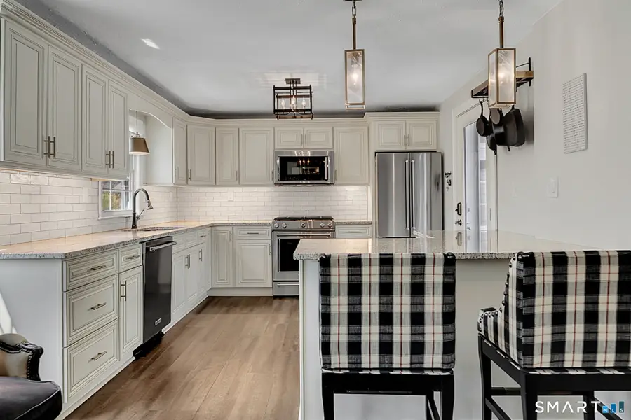 408 Breakneck Hill Road, Middlebury, CT 06762 - #3