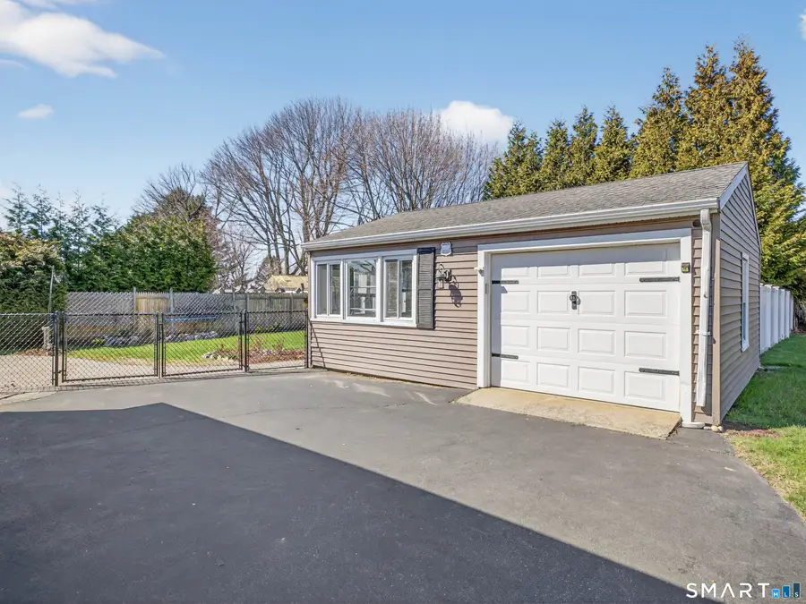 36 Baker Avenue, Groton, CT 06340 - #2