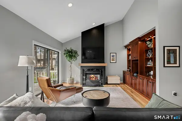 5 Vista Terrace #5, Avon, CT 06001