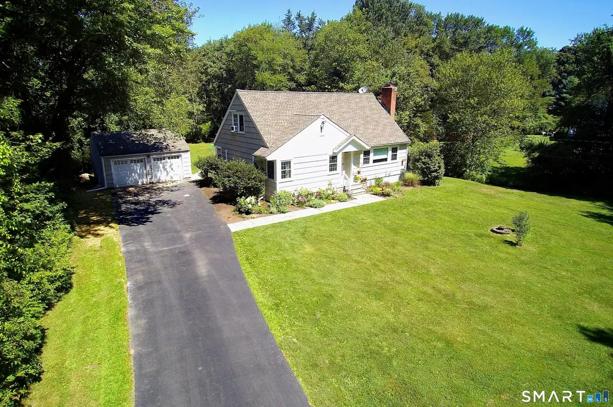 18 Head Of Meadow Road, Newtown, CT 06470 - #1