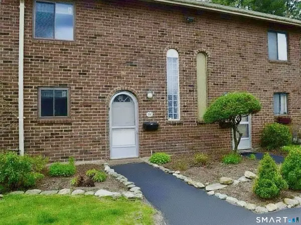 94 Wakefield Circle #94, East Hartford, CT 06118