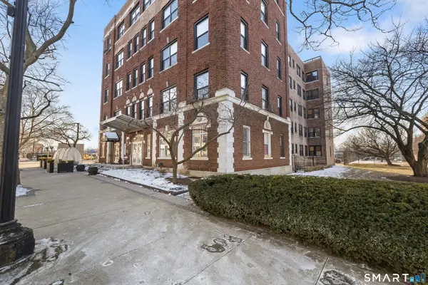 881 Lafayette Boulevard #4L, Bridgeport, CT 06604