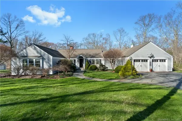 4 White Farm Lane, Old Lyme, CT 06371