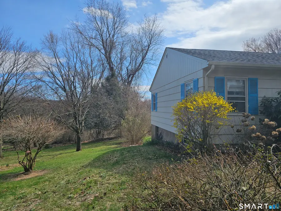 341 Harland Road, Norwich, CT 06360 - #3