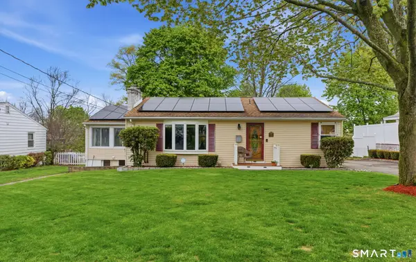 44 Skyline Drive, Waterbury, CT 06706