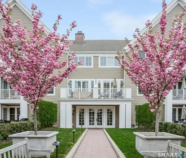 77 Havemeyer Lane #318, Stamford, CT 06902