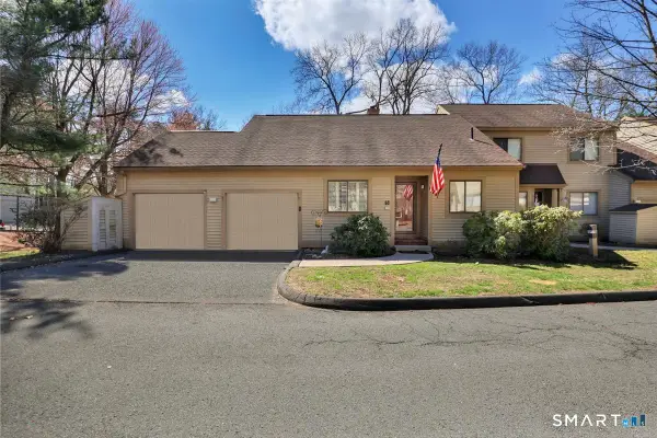 5 Haddam Drive #5, Avon, CT 06001