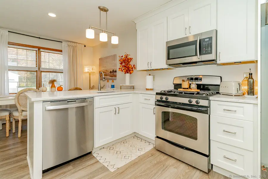 27 Deer Run Trail, Manchester, CT 06042 - #2