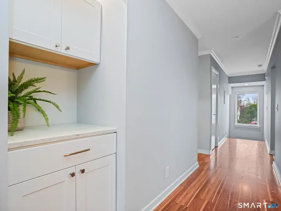 16 Bouton Street East #(16) B6, Stamford, CT 06907 - #2