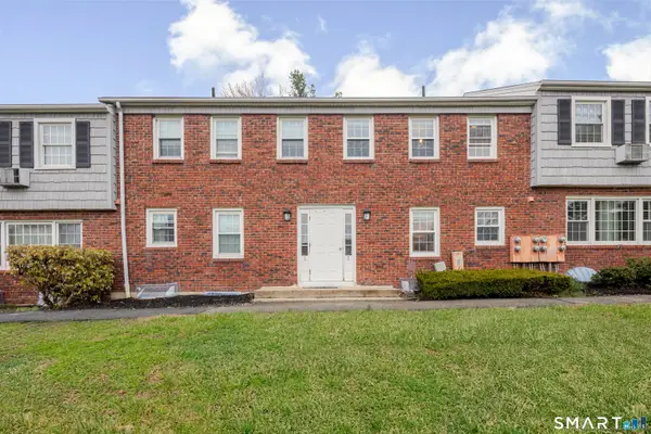 7 Old Farms Lane #7, New Milford, CT 06776