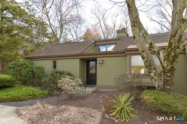 738 Heritage Village #A, Southbury, CT 06488