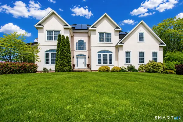 66 Wood Chase Lane, North Branford, CT 06471