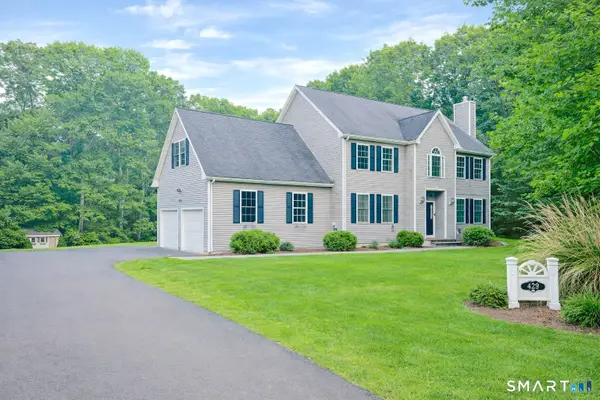 240 Tom Swamp Road, Hamden, CT 06518