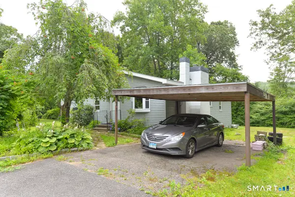 215 White Birch Drive, Southbury, CT 06488