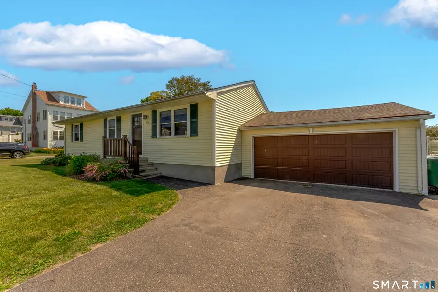 116 Third Avenue, Stratford, CT 06615 - #2