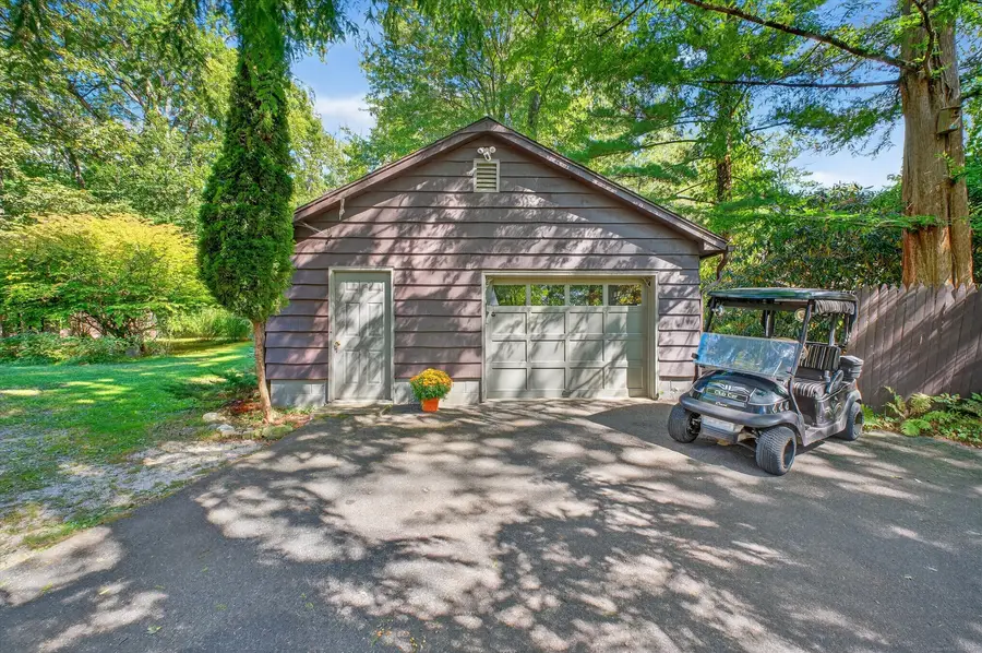 45 Indian Trail, Brookfield, CT 06804 - #3