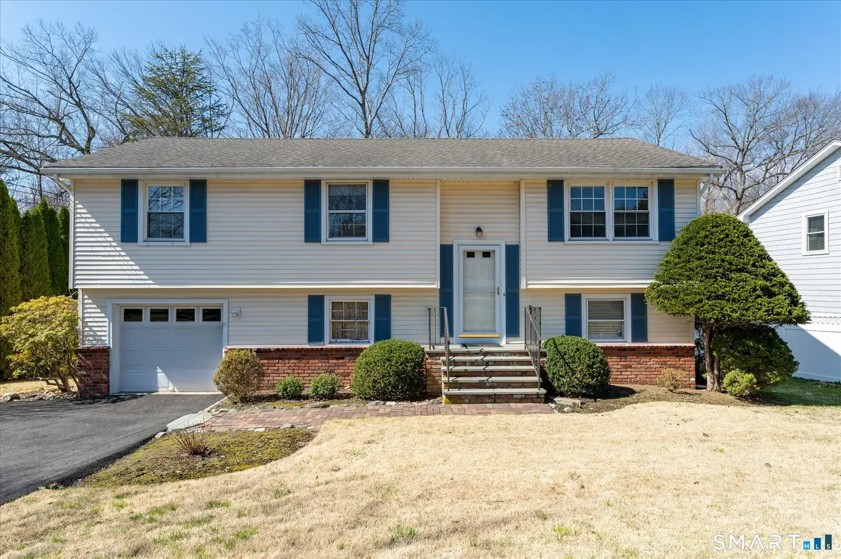 37 Elaine Drive, Stamford, CT 06902 - #1