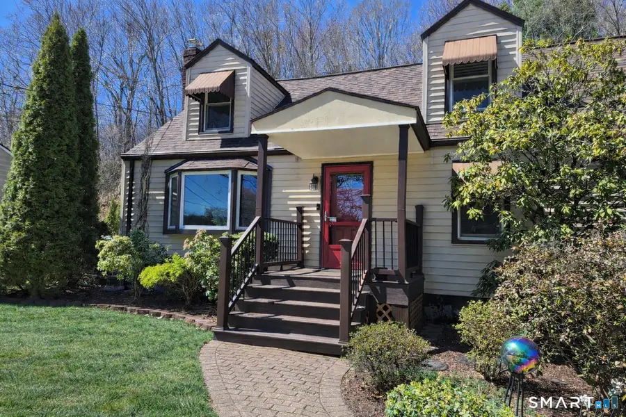 146 Village Street, Northford, CT 06472 - #2