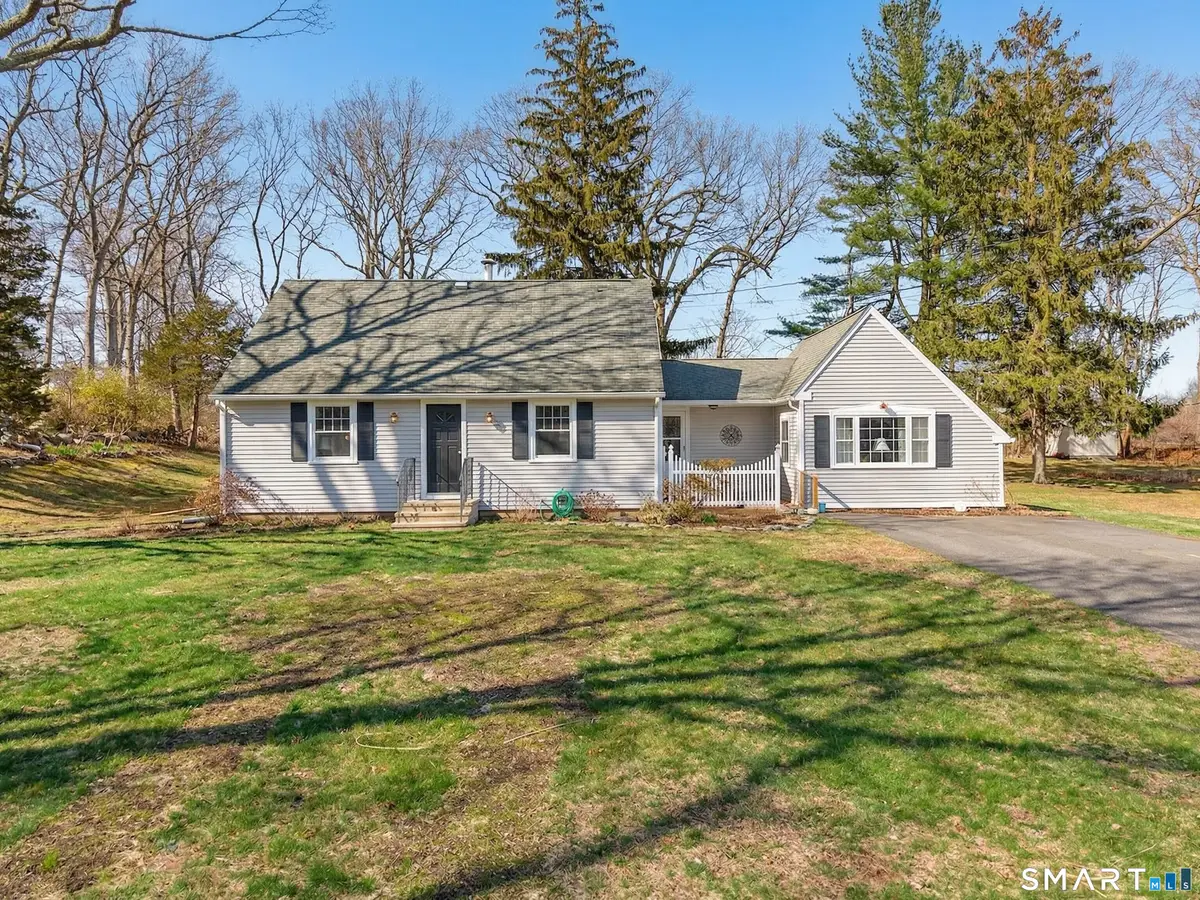 4 Robin Lane, Clinton, CT 06413 - #1