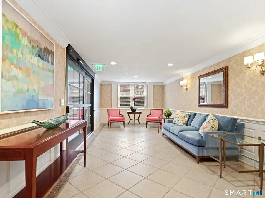 2 Putnam Hill #1A, Greenwich, CT 06830 - #3