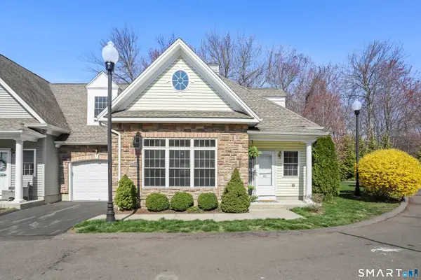 32 Lucius Court #32, Milford, CT 06460