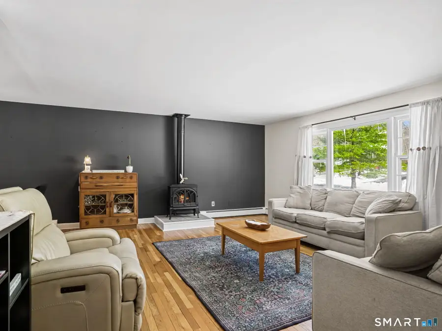 16 Deepdene Road, Trumbull, CT 06611 - #2