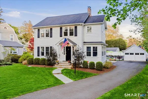 42 Old Stamford Road, New Canaan, CT 06840