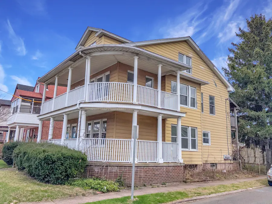 22 Helen Street, Hamden, CT 06518 - #3