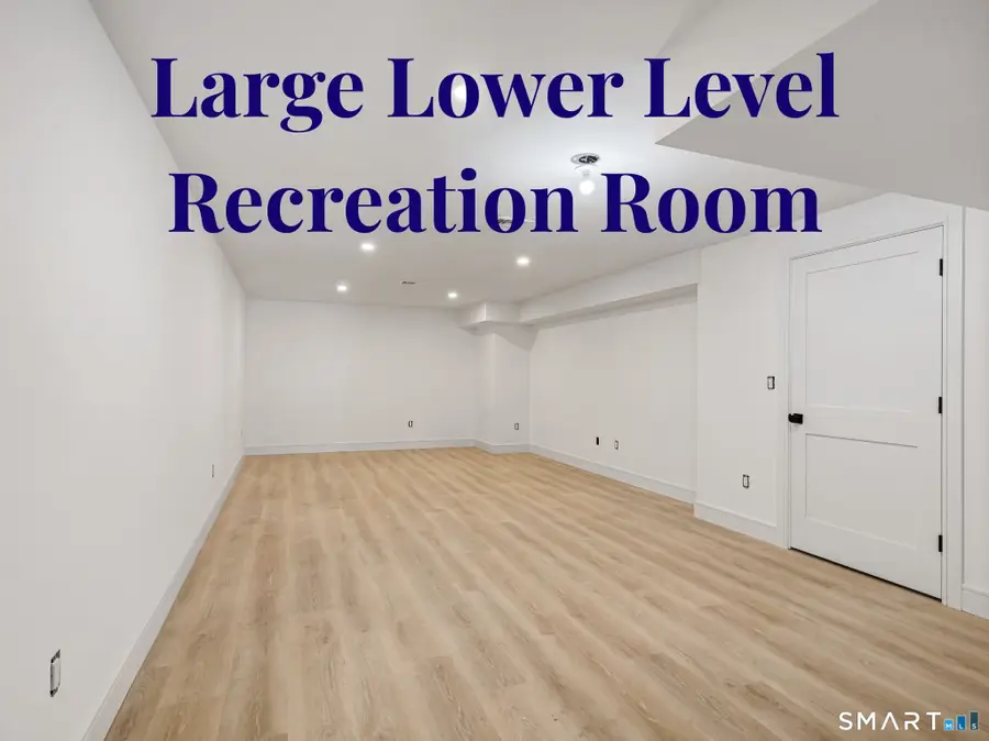 27 Suzanne Circle, Fairfield, CT 06825 - #3