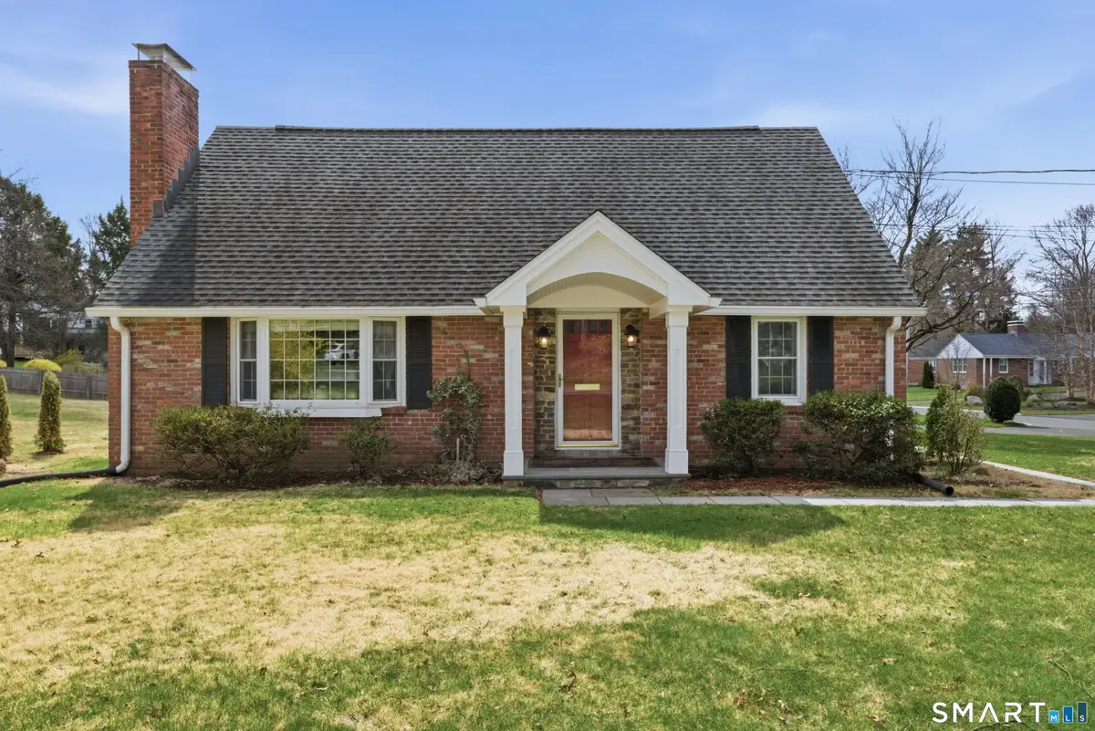 121 Tunxis Road, West Hartford, CT 06107 - #1