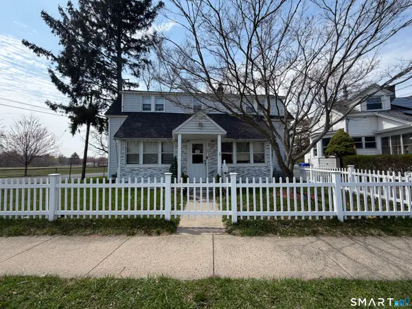 207 Main Street, East Hartford, CT 06118