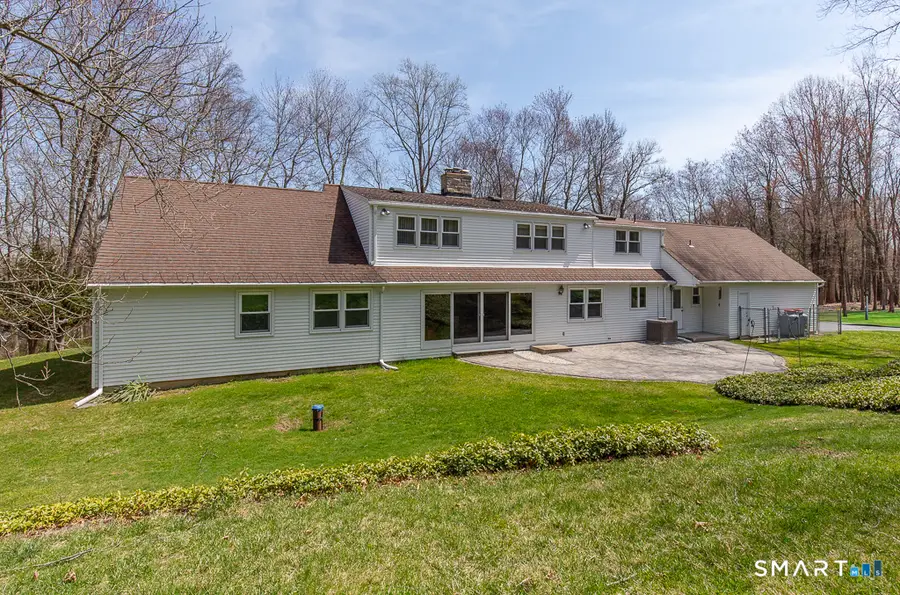 10 Edgehill Drive, Woodbridge, CT 06525 - #3