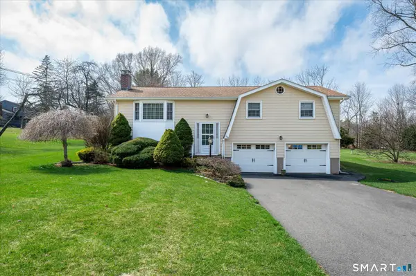 100 Bette Circle, Vernon, CT 06066