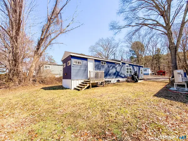 16 Conrad Park, Killingly, CT 06241