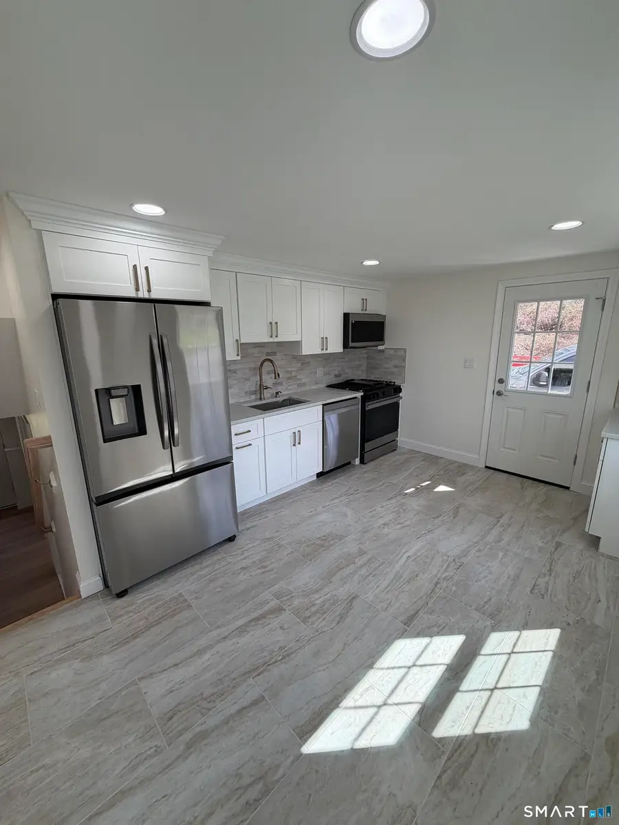 39 Hemlock Road, Branford, CT 06405 - #3