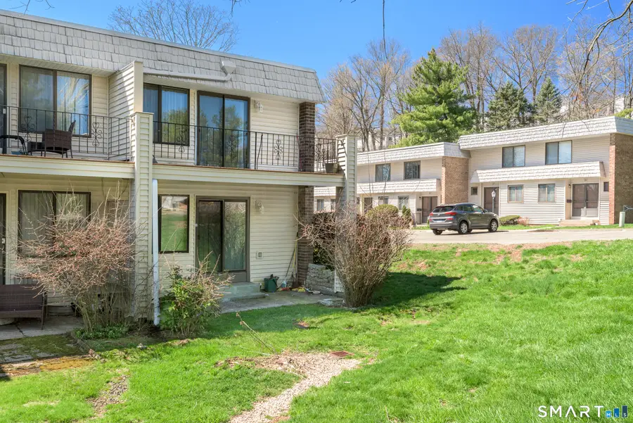 34 Hemlock Court #34, Cromwell, CT 06416 - #3