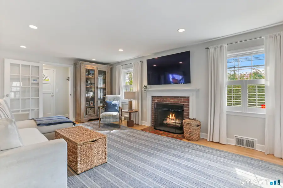 126 Ann Street, Fairfield, CT 06824 - #2