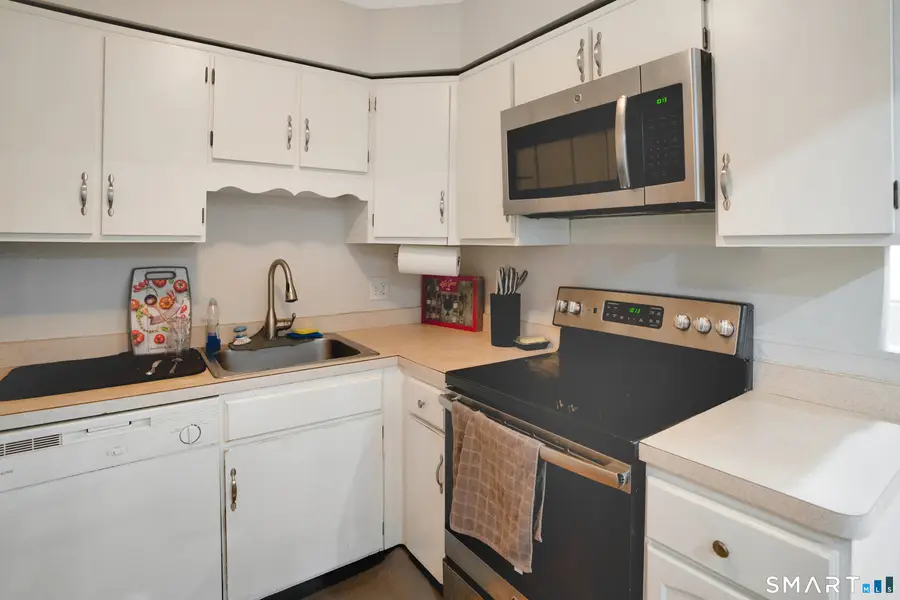 333 Vincellette Street #23, Bridgeport, CT 06606 - #2