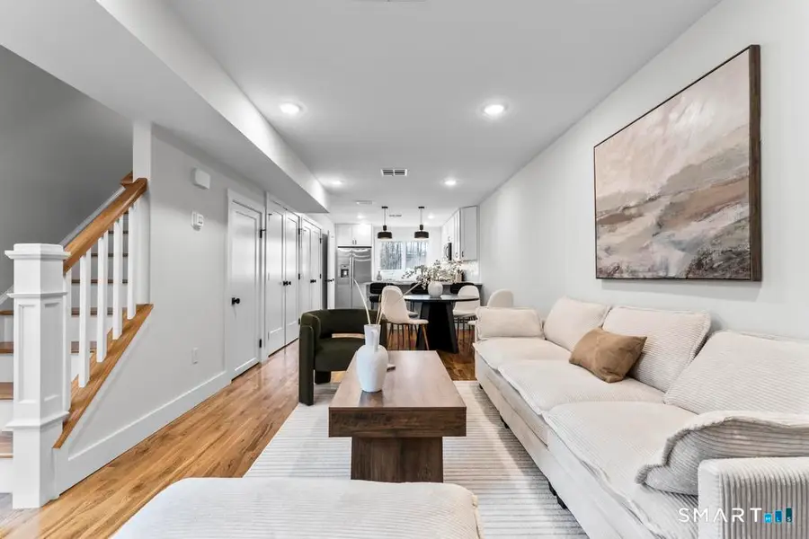 22 a Merritt Avenue, Woodbridge, CT 06525 - #2